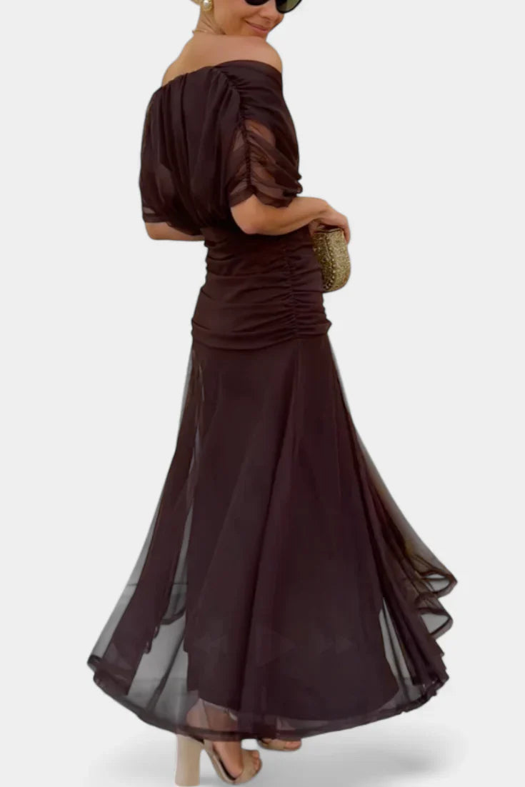 Amalia - Vestido floral de elegancia ligera
