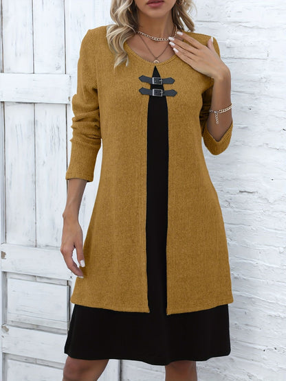 Nuria - Vestido en línea A con efecto dos piezas