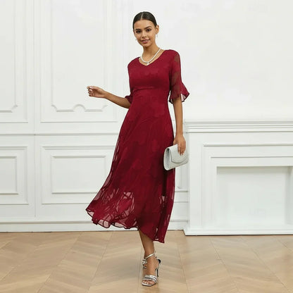 Natalia - Vestido con diseño floral sofisticado