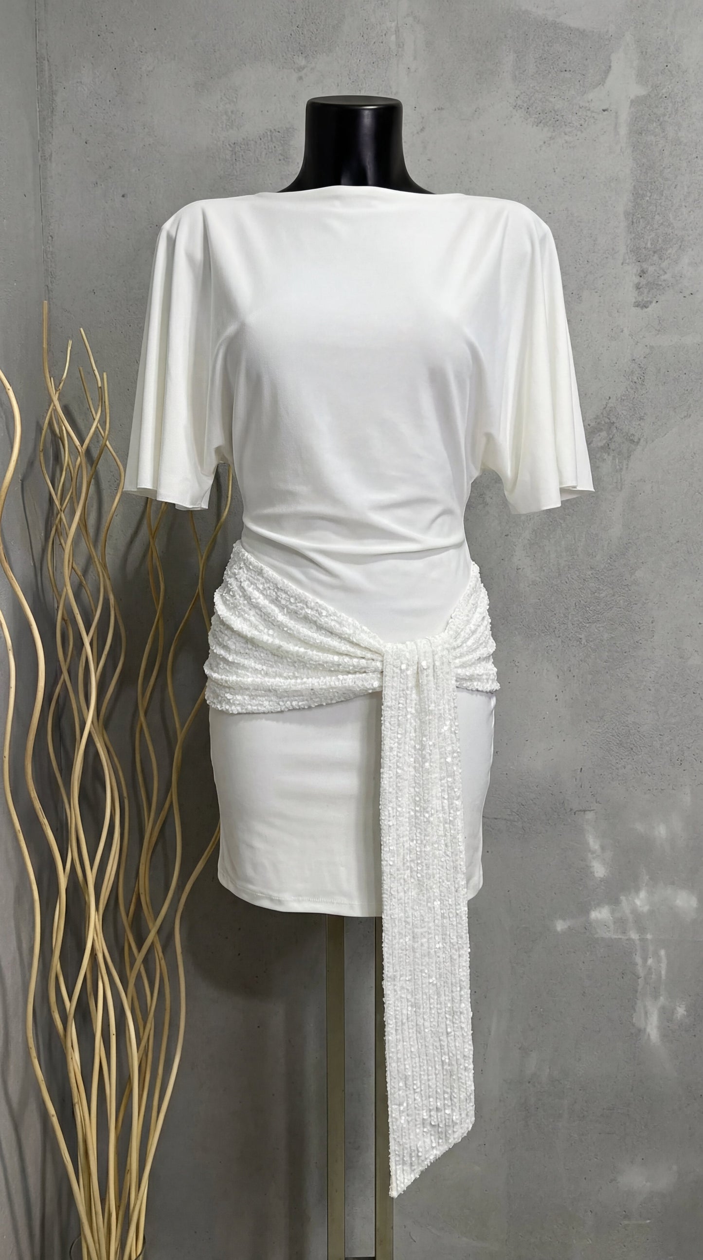 Trinidad - Vestido chic con estilo sofisticado