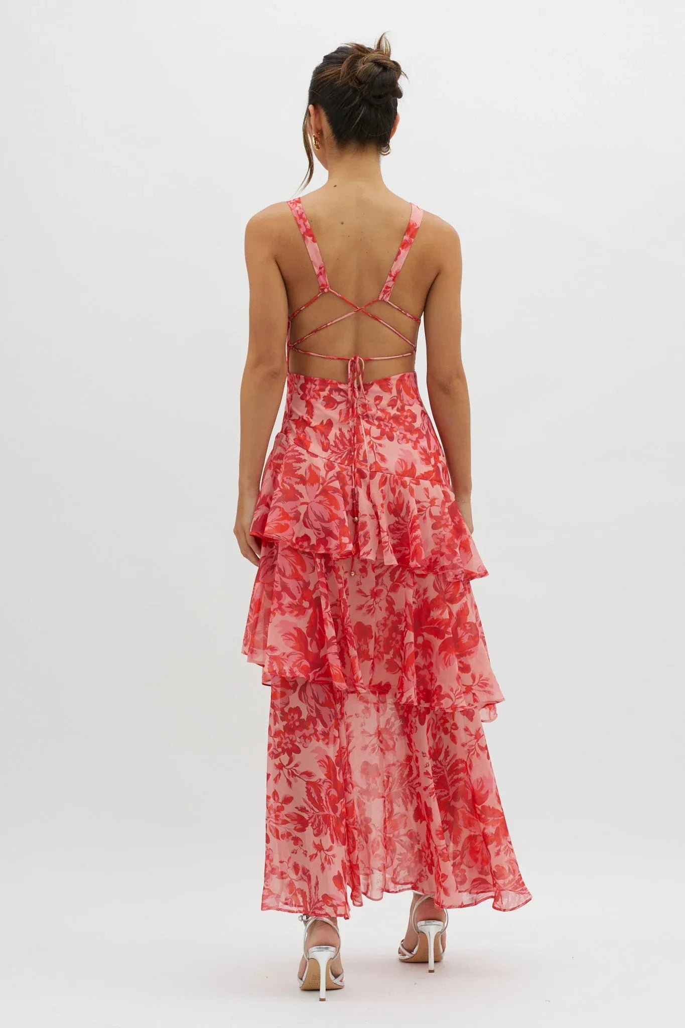 Paloma - Vestido largo floral con volantes