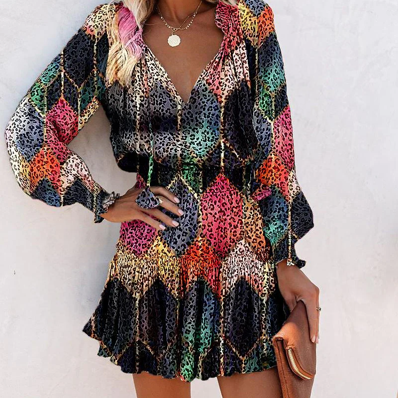 Maia - Vestido mini con escote en V, manga larga y volantes