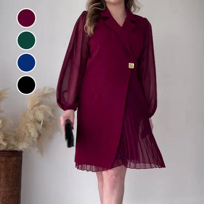 Nadia - Vestido con solapas y diseño plisado